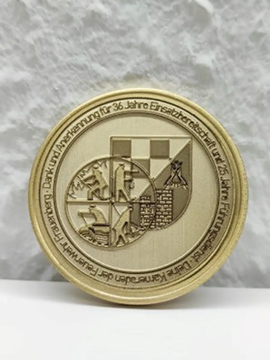 La Segnaletica Ridefinita: Crea Insegne Professionali con la Macchina per Incisione Laser