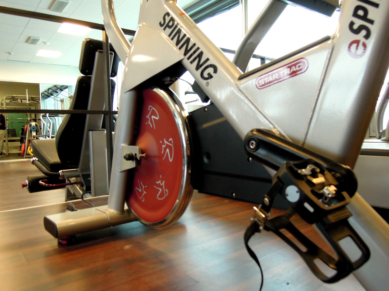 Allenamento aerobico ciclo Cyclette Fitness Cardio Workout macchina Casa bicicletta da corsa 
